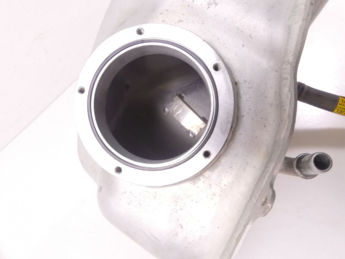 2010 Victory Vision Tour Right Side Fuel Gas Petrol Tank Reservoir 1017293 {{ shop.shopifyCountryName }} - Mototech271