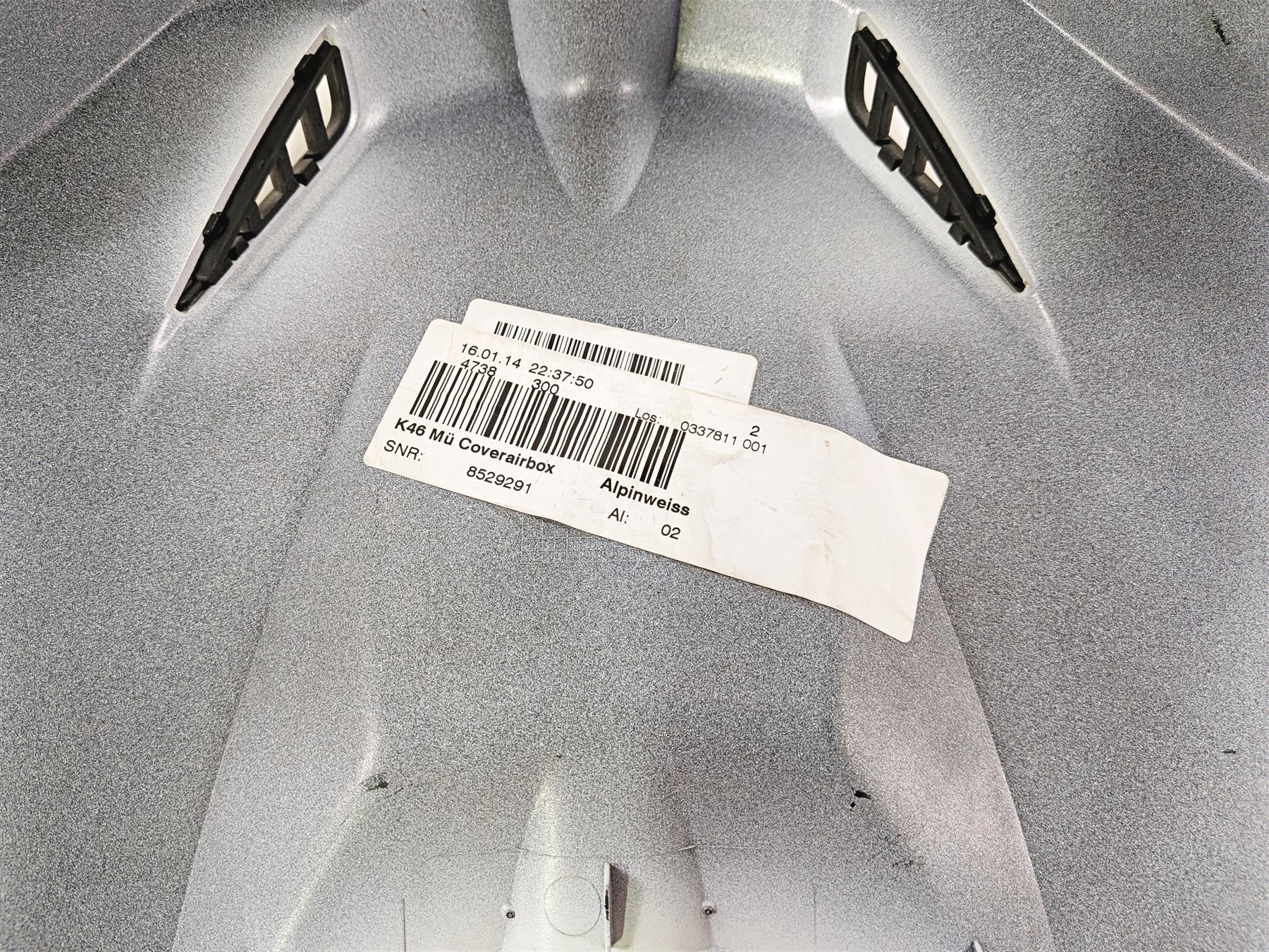 2014 BMW S1000RR K46 Upper Fuel Tank Cover Fairing 46638522128 {{ shop.shopifyCountryName }} - Mototech271