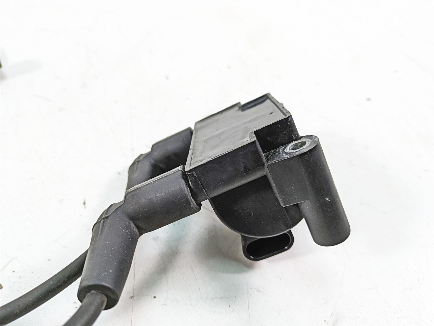 2009 Harley Touring FLHTCU Electra Glide Ignition Coil Wire Plug Set 31696-07A {{ shop.shopifyCountryName }} - Mototech271