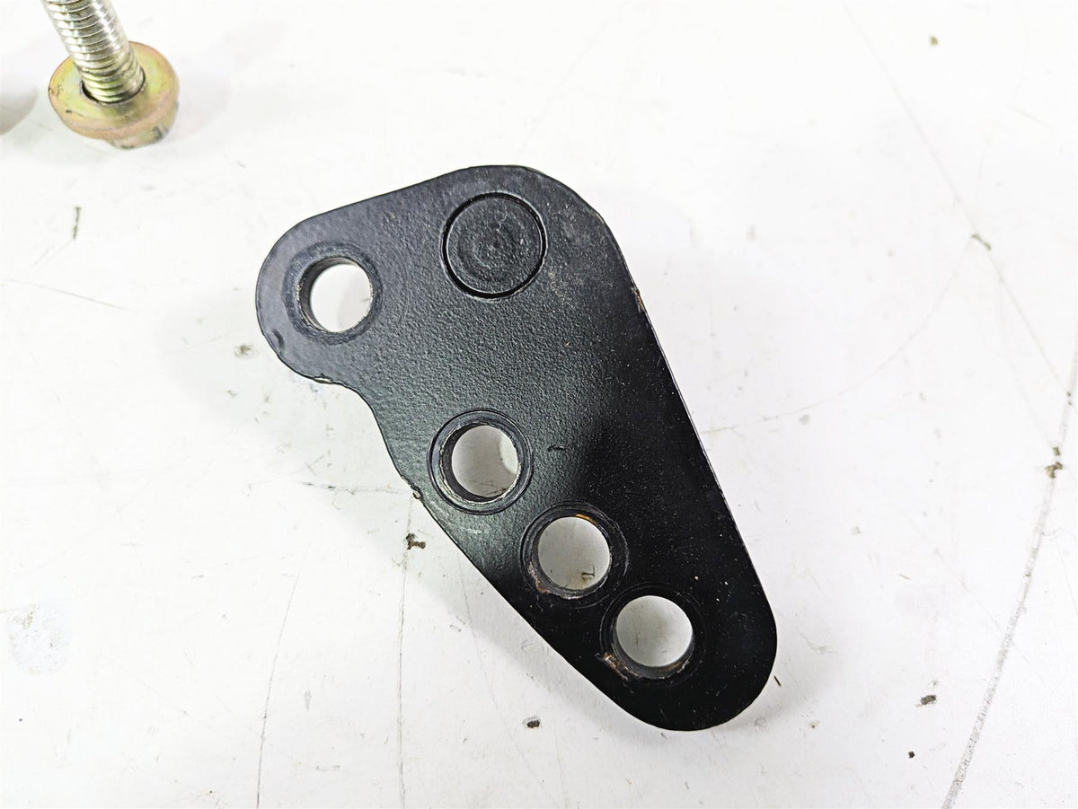 2007 Harley Touring FLHTCU SE CVO E-Glide Adjustable 1-3" Lowering Bracket Kit {{ shop.shopifyCountryName }} - Mototech271