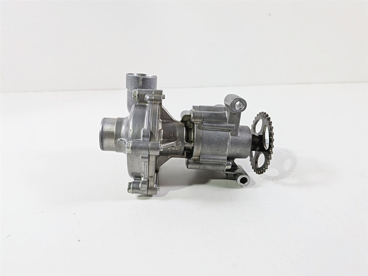 2008 Yamaha YZF R1 RN19 Oil Pump & Housing Set 4C8-12420-21-00 {{ shop.shopifyCountryName }} - Mototech271