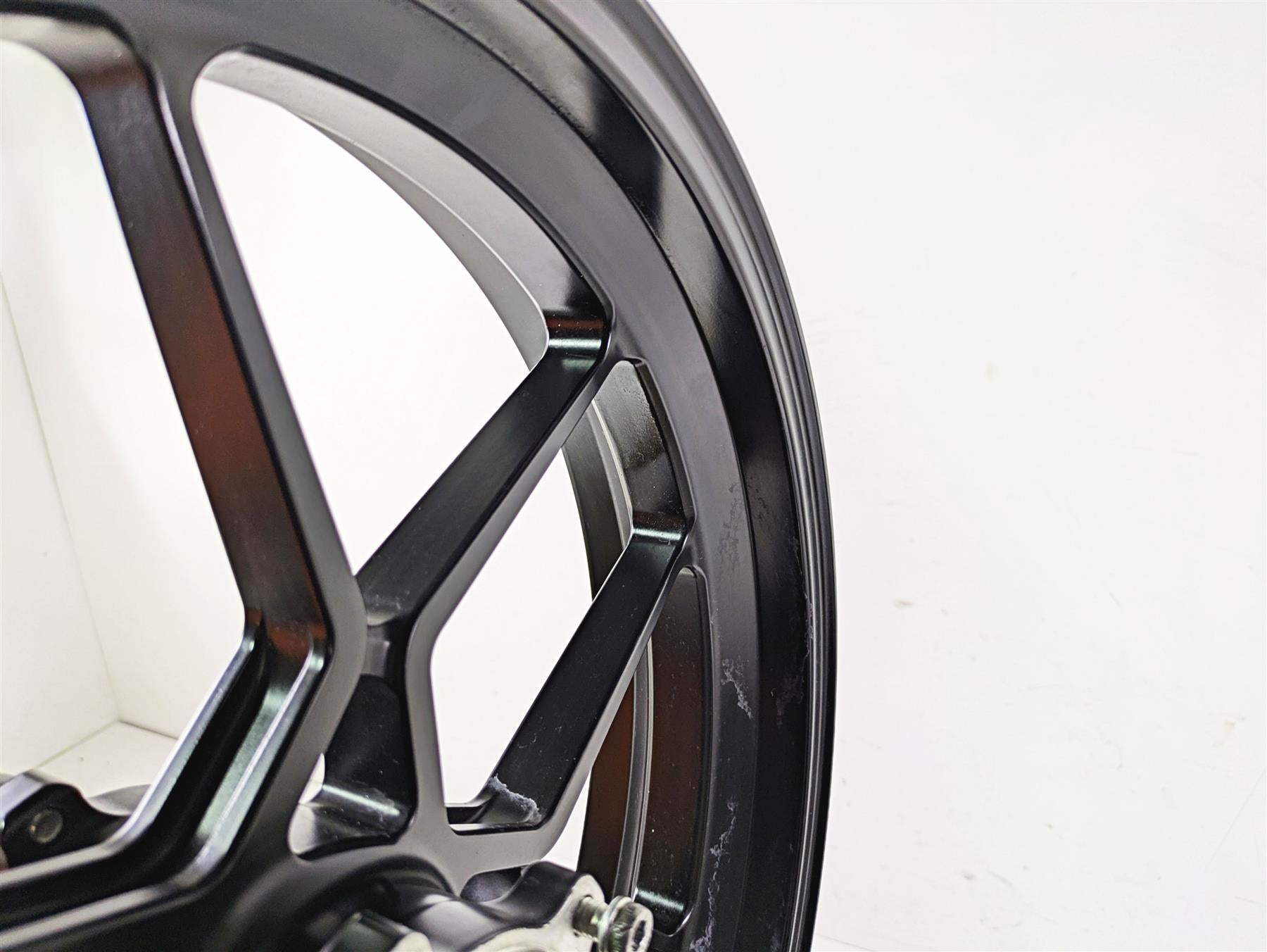 2012 Mv Agusta F4 RR Straight 17x3.5 Front Wheel Rim 8000B3352 {{ shop.shopifyCountryName }} - Mototech271