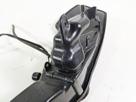 2008 Honda CBR1000RR SC59 Right Upper Air Intake Duct - Read 64330-MFL-672 {{ shop.shopifyCountryName }} - Mototech271