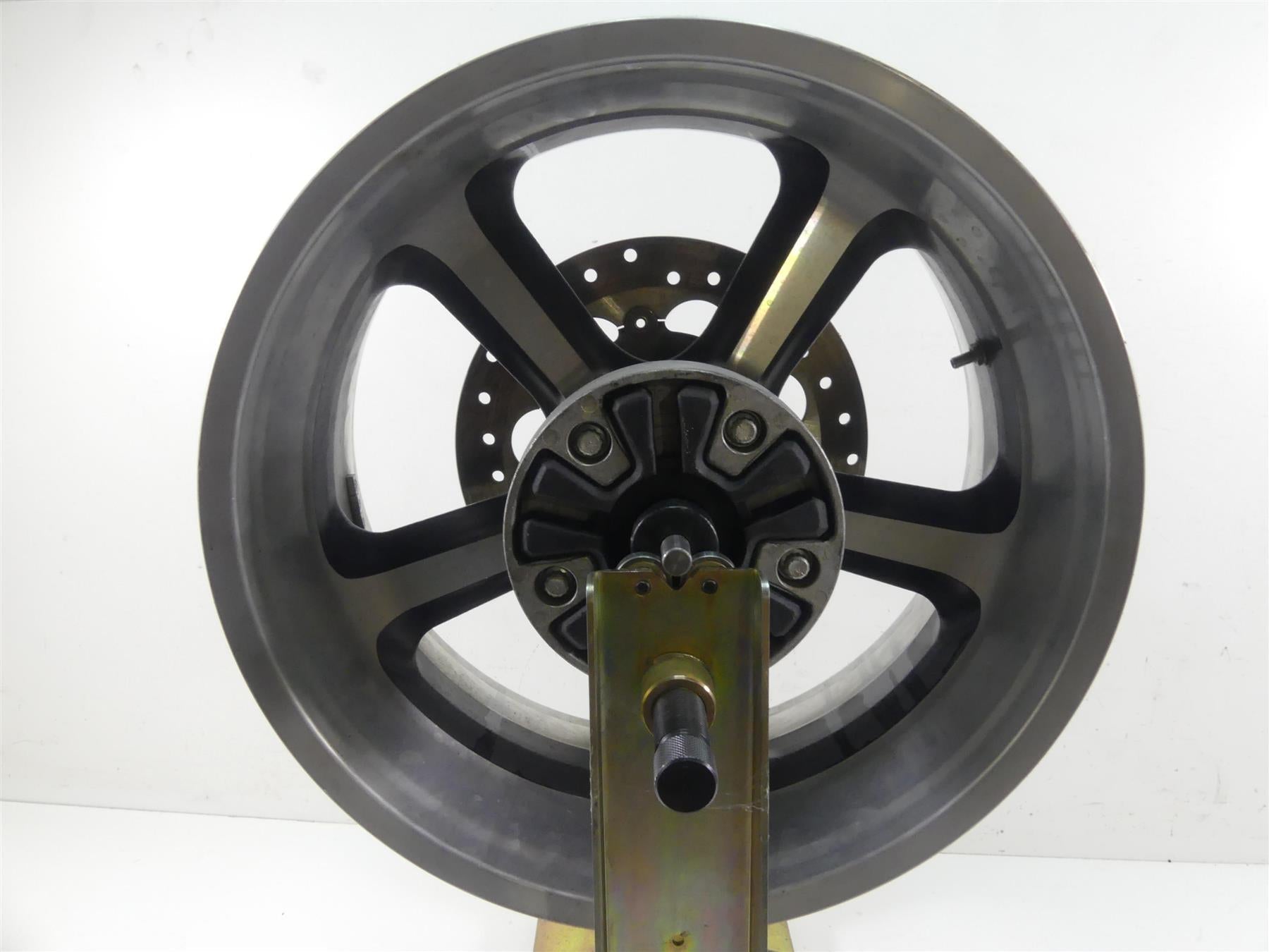 2012 Harley VRSCF Muscle Rod Straight 18x8 Rear Wheel Rim 40900169 {{ shop.shopifyCountryName }} - Mototech271