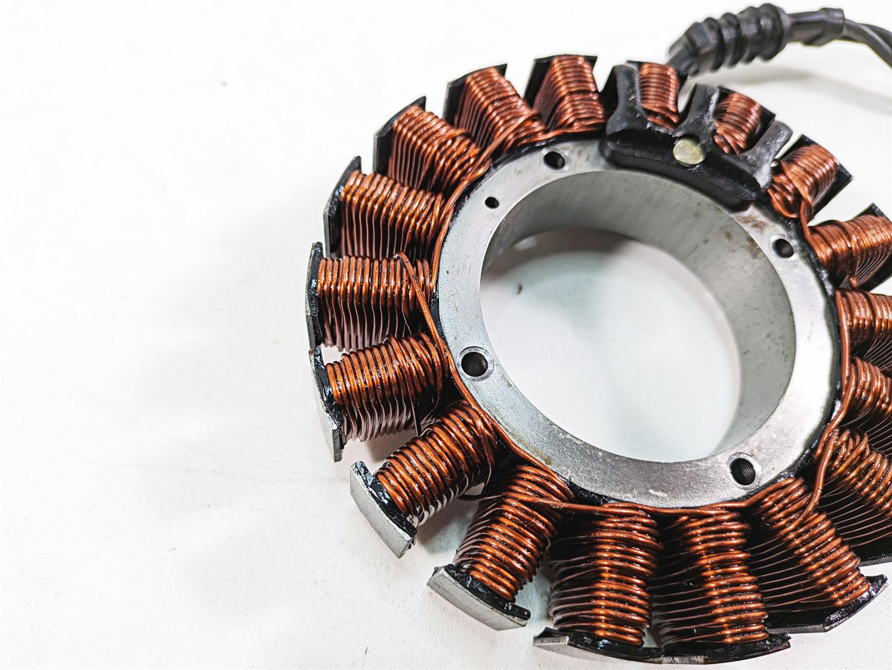 2006 Harley Touring FLHXI Street Glide Stator 3-Phase, 50 Amp 29987-06D {{ shop.shopifyCountryName }} - Mototech271
