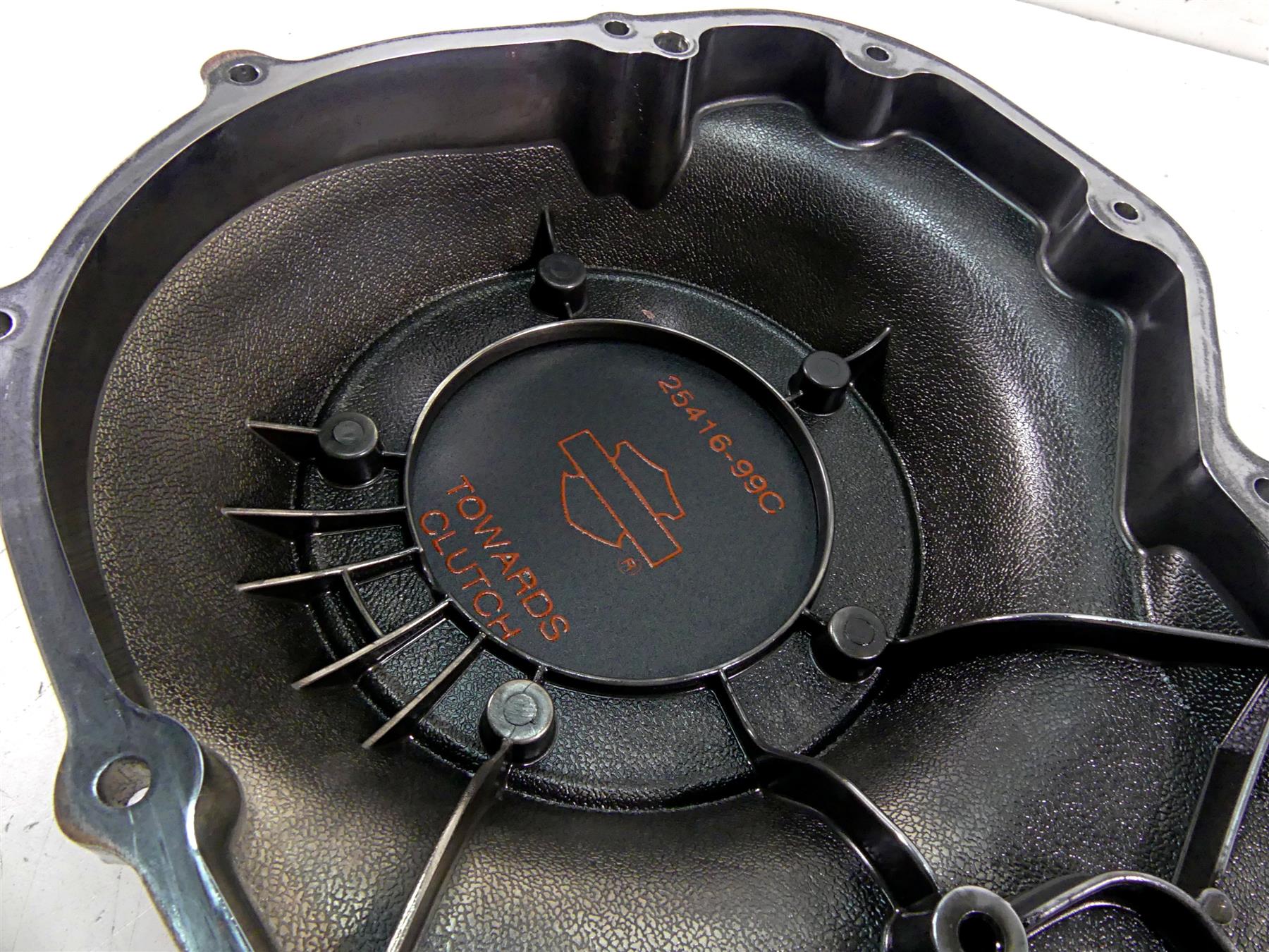 2015 Harley Touring FLHXS Street Glide Outer Primary Drive Clutch Cover 60685-07 {{ shop.shopifyCountryName }} - Mototech271