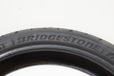 USED Front Tire Bridgestone Battlax T30-F Sport Touring 120/ 70-17 003872 {{ shop.shopifyCountryName }} - Mototech271