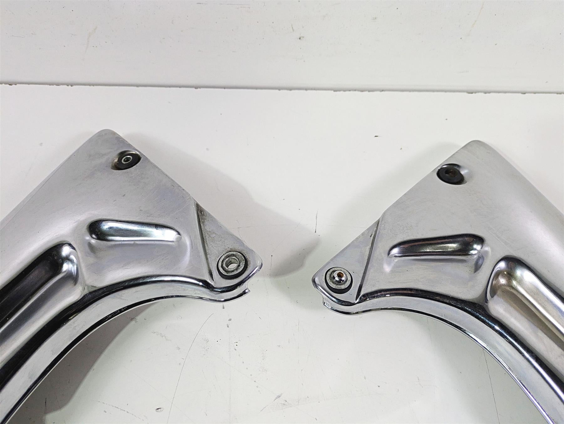 1998 Moto Guzzi California 1100 EV Rear Side Chrome Cover Fairing Set GU03467300 {{ shop.shopifyCountryName }} - Mototech271
