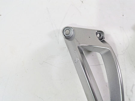 2009 Yamaha FZ1 FZS10 Fazer Rear Passenger Footpeg Set 2D1-2741L-00-00 {{ shop.shopifyCountryName }} - Mototech271