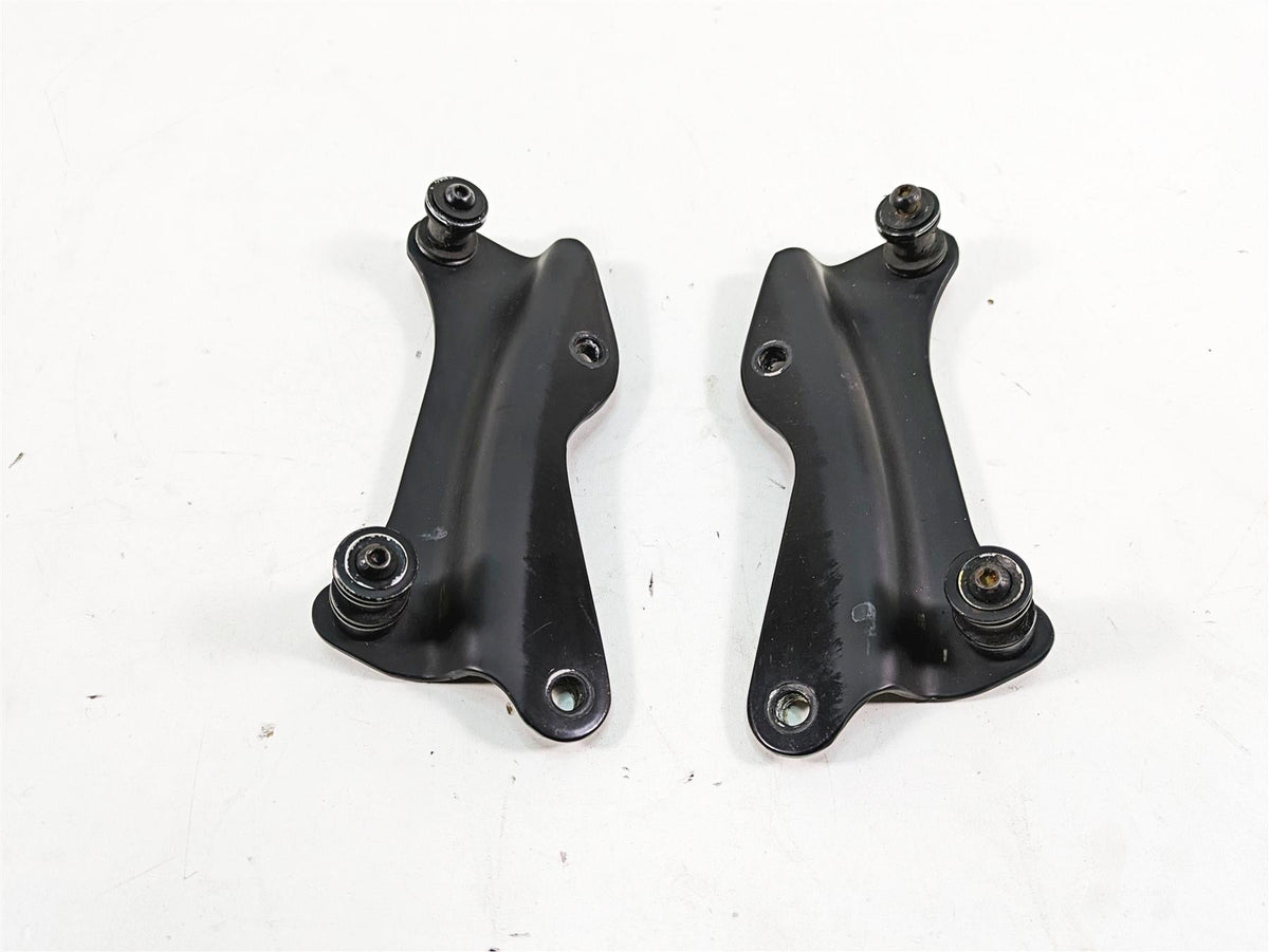2018 Harley Touring FLHXSE CVO Street Glide Quick Connect For Back Rest 52300353 {{ shop.shopifyCountryName }} - Mototech271