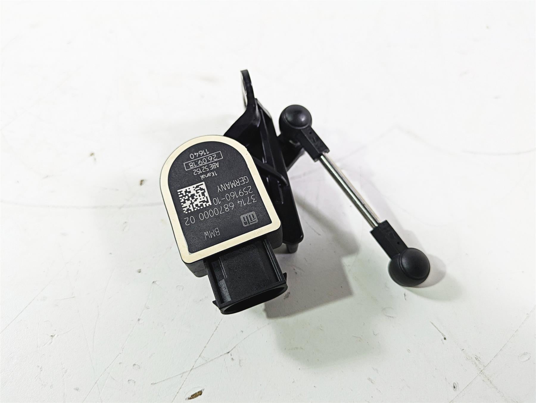 2019 BMW S1000XR K49 Suspension Level Sensor 37146860843 37146870000 {{ shop.shopifyCountryName }} - Mototech271