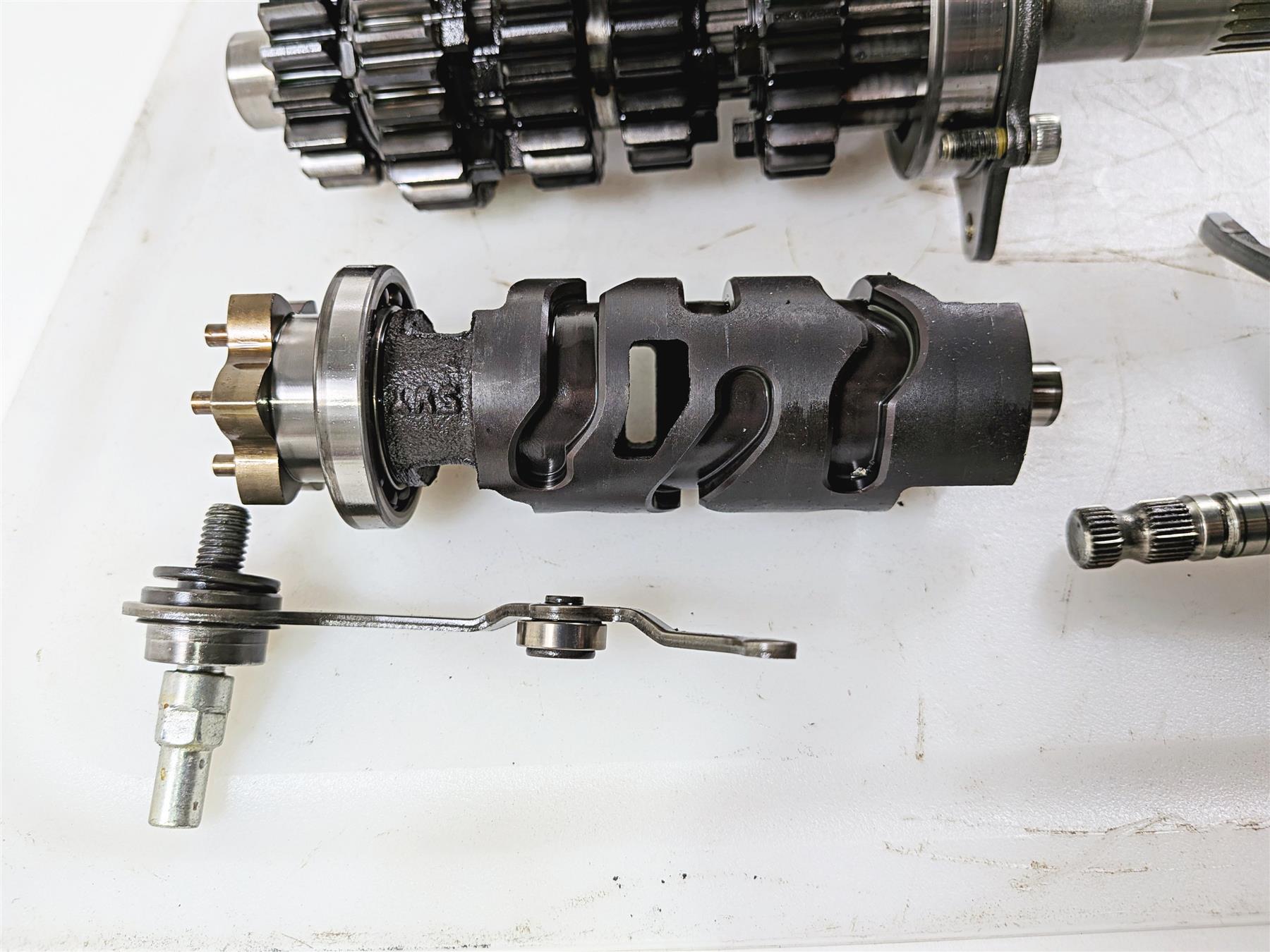 2008 Yamaha YZF R1 RN19 Transmission Gear Pack & Shift Fork 4C8-17411-00-00 {{ shop.shopifyCountryName }} - Mototech271