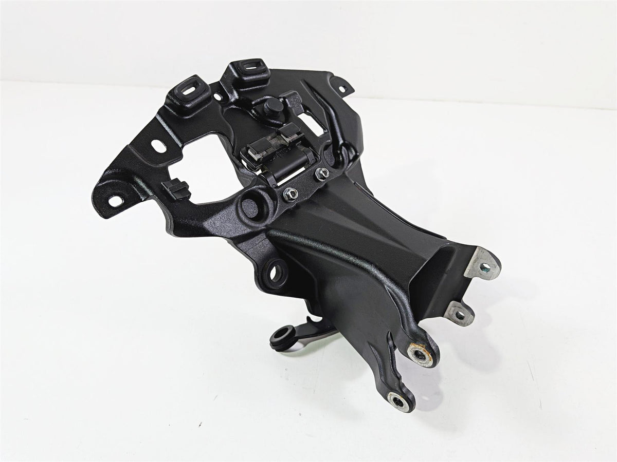2019 Triumph Speed Triple RS 1050 Front Subframe Stay Carrier T2702886 {{ shop.shopifyCountryName }} - Mototech271