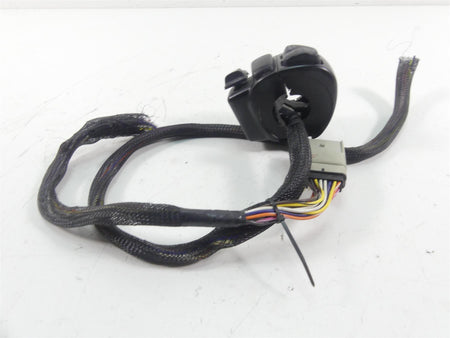 2012 Harley Touring FLHTK Electra Glide Left Hand Control Switch - Read 71682-06 {{ shop.shopifyCountryName }} - Mototech271