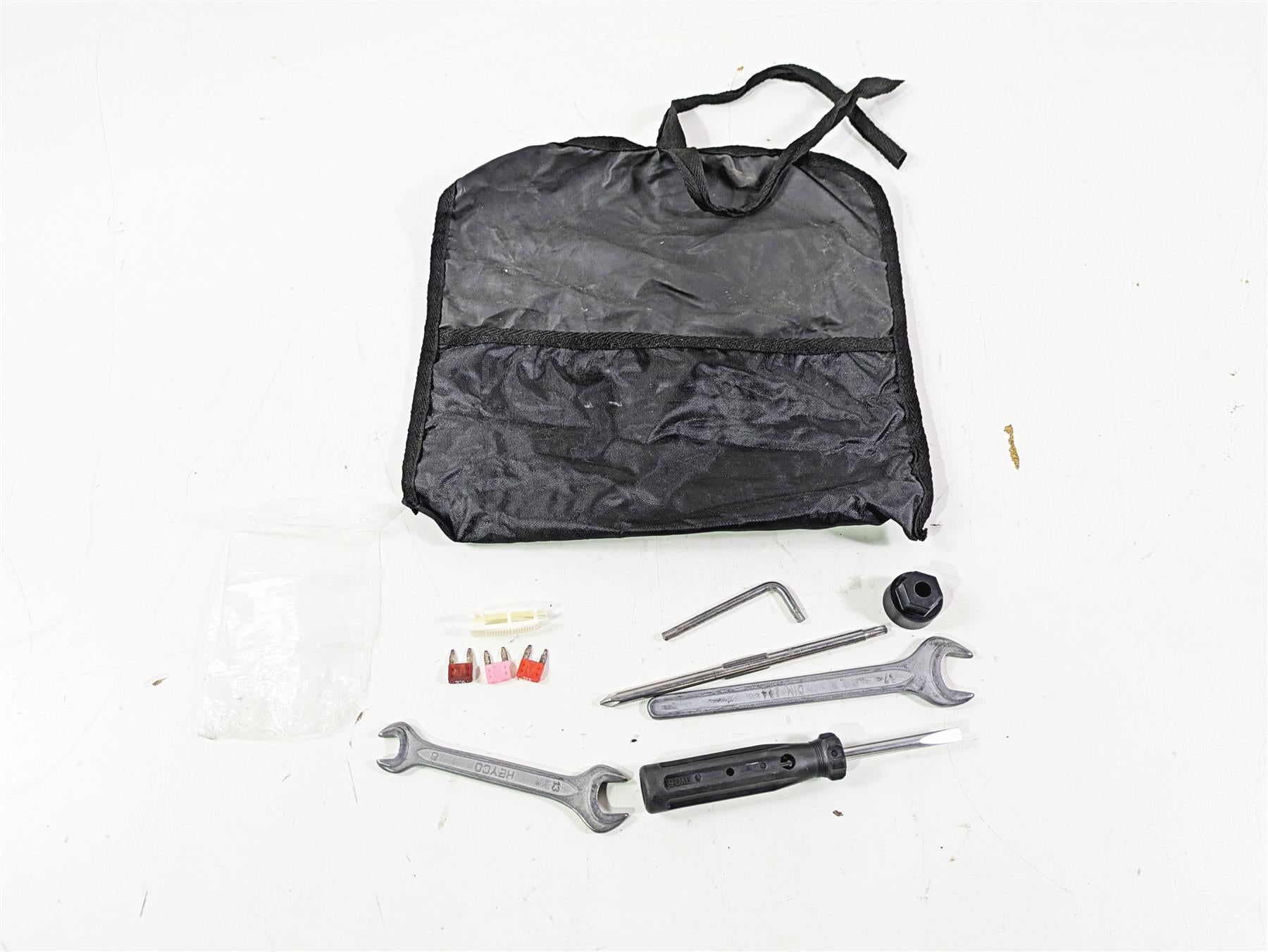 2016 BMW S1000RR K46 Wrench Screw Driver Stock Tool Bag Box Set Pouch {{ shop.shopifyCountryName }} - Mototech271
