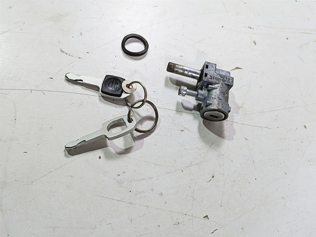2018 Harley Softail FXFBS Fat Bob Fork Lock Keys Set 45600049 {{ shop.shopifyCountryName }} - Mototech271