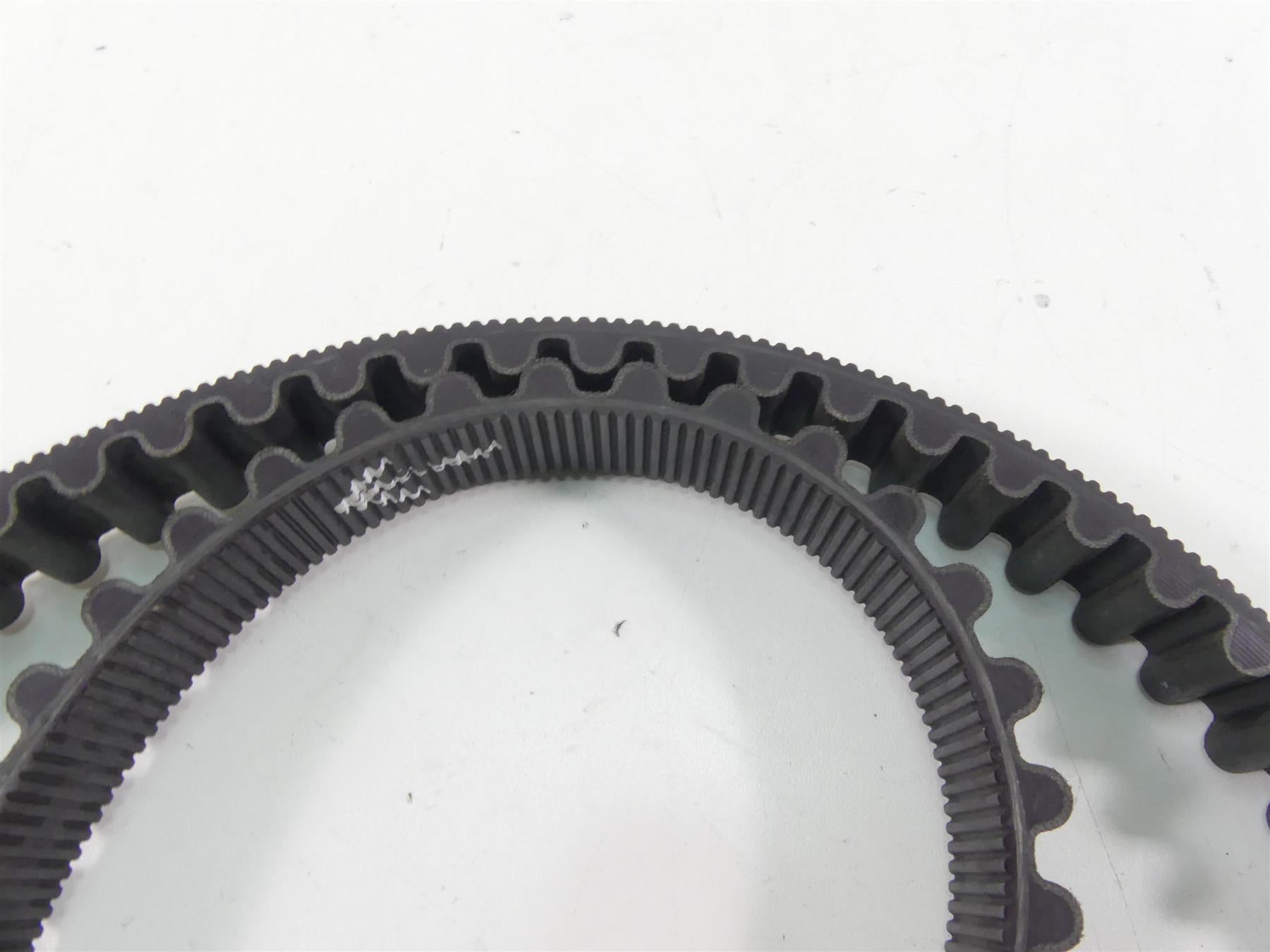 2018 Harley Softail FXFB Fat Bob Drive Belt 24Mm 134T 40000018 {{ shop.shopifyCountryName }} - Mototech271