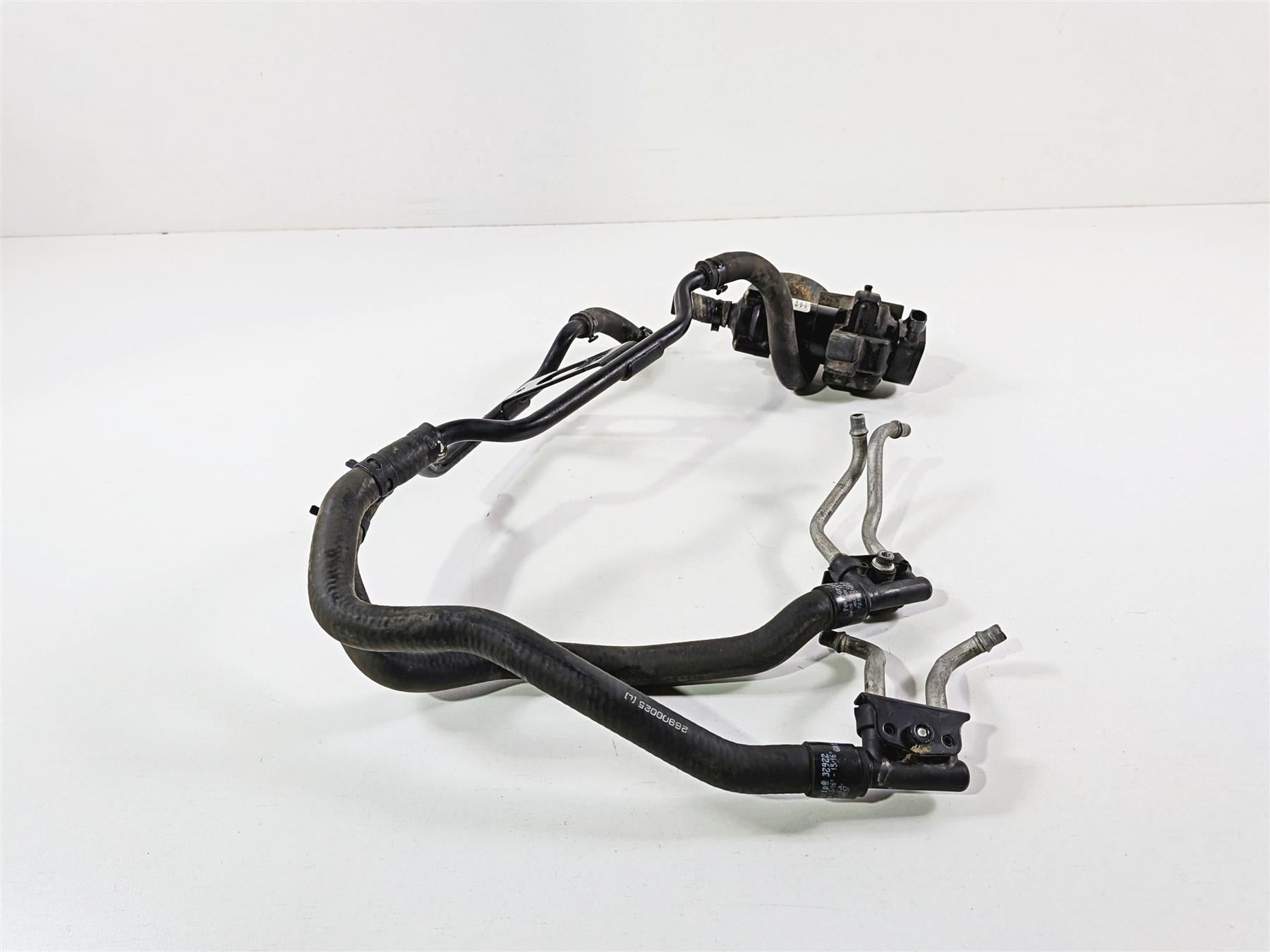 2014 Harley Touring FLHTK Electra Glide Water Pump + Mount & Lines 26800107-Mototech271