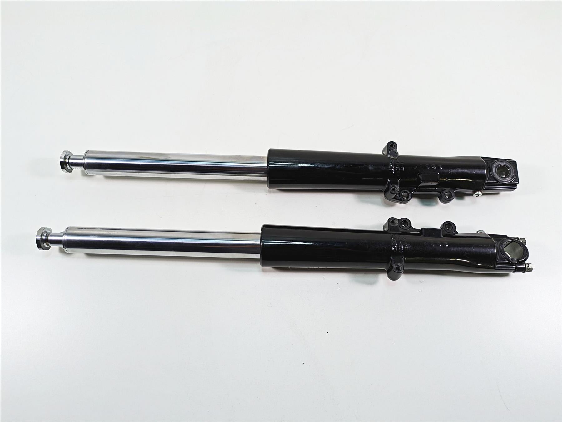 2013 Harley Touring FLHX Street Glide Straight Front Fork Leg Set 41mm 46495-09 {{ shop.shopifyCountryName }} - Mototech271