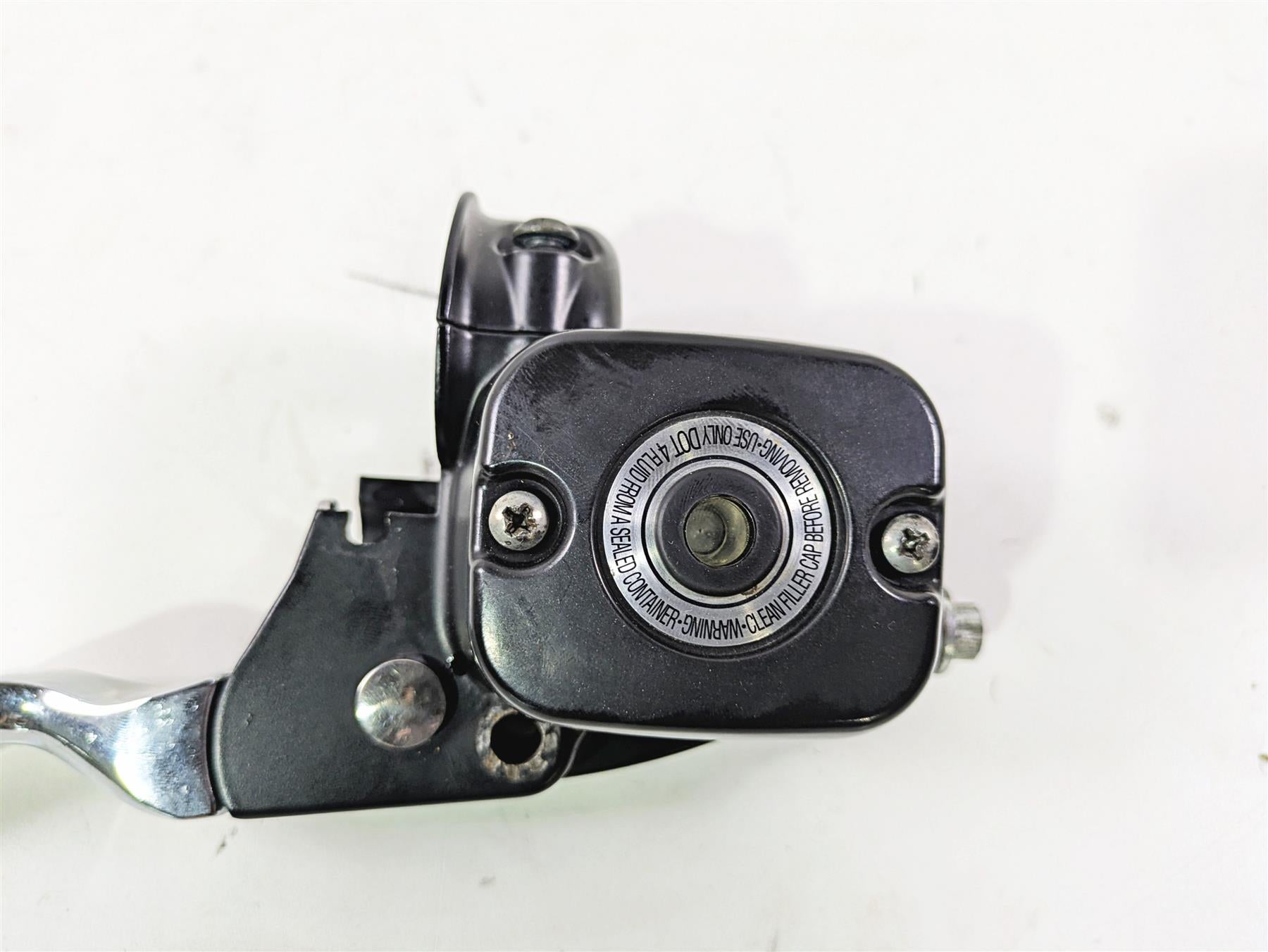 2015 Harley FXDF Dyna Fat Bob Front Brake Master Cylinder 11/16" 45170-08F {{ shop.shopifyCountryName }} - Mototech271