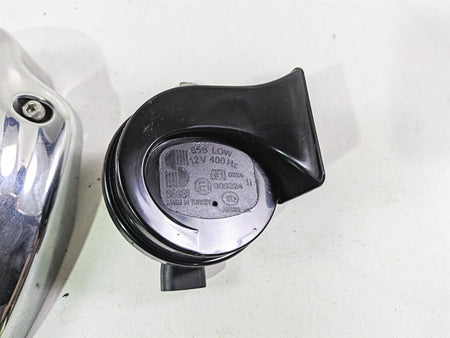 2017 Indian Chieftain Limited Horn With Chrome Cover 5632900 {{ shop.shopifyCountryName }} - Mototech271