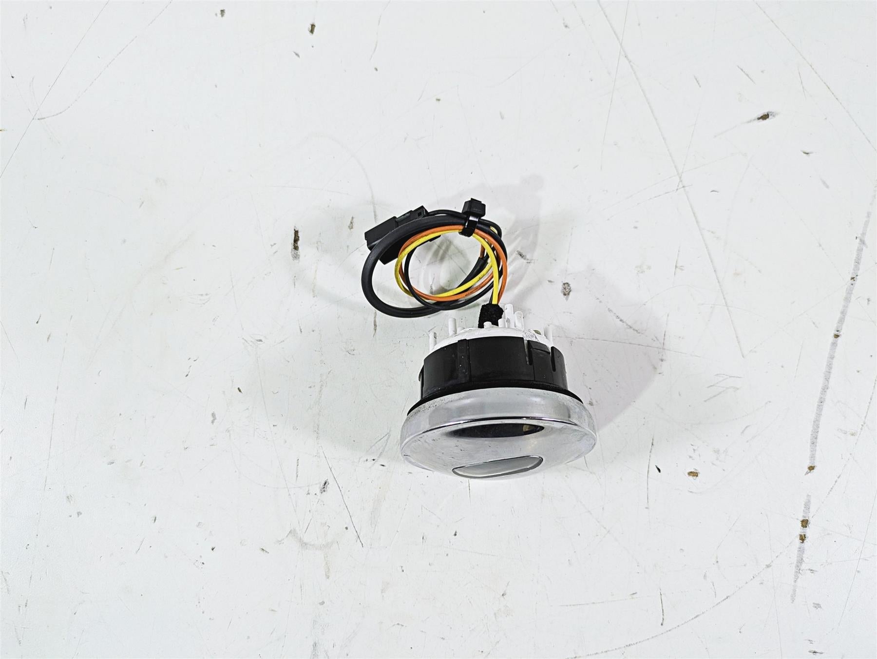 2015 Harley FXDL Dyna Low Rider Fuel Gas Petrol Level Gauge 75241-08 {{ shop.shopifyCountryName }} - Mototech271