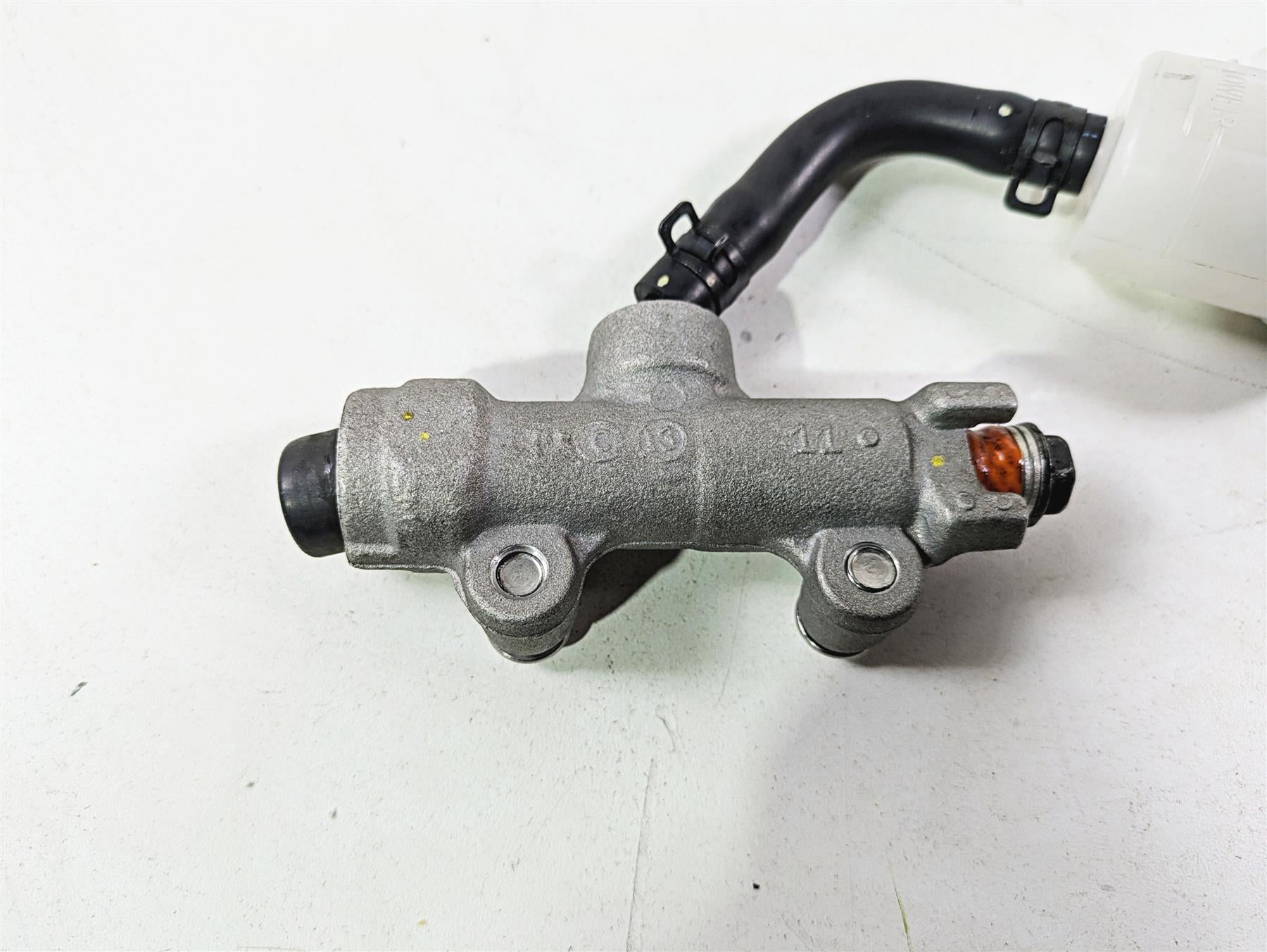 2021 Kawasaki Z900 ZR900 Rear Brake Master Cylinder 43015-0650 {{ shop.shopifyCountryName }} - Mototech271