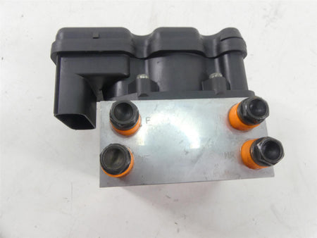 2010 Harley Touring FLHX Street Glide Abs Brake Pump Module Unit 40601-08 {{ shop.shopifyCountryName }} - Mototech271