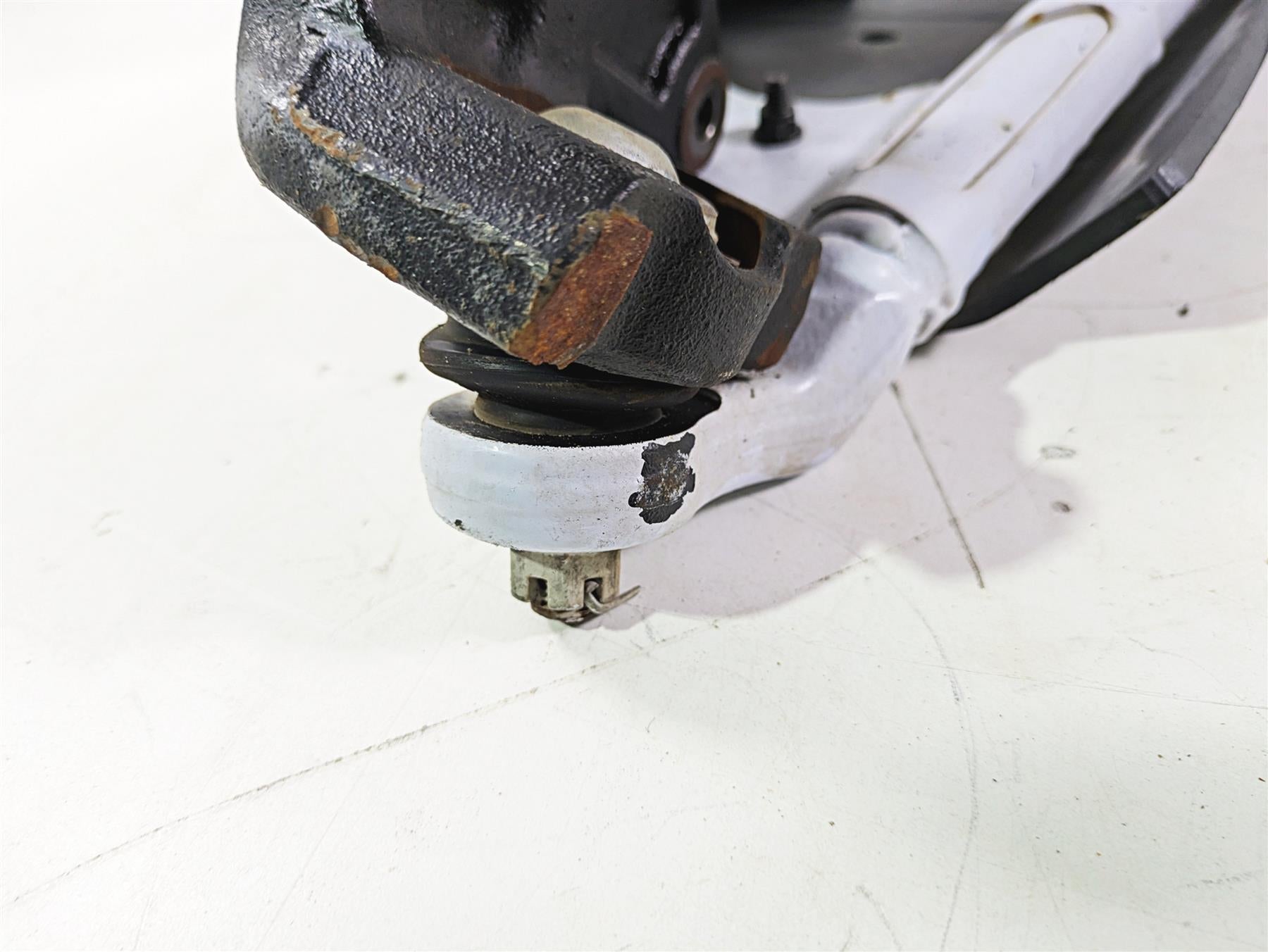 2020 Kawasaki Teryx KRX KRF 1000 Front Left Knee Assembly 39007-0426 39007-0424 {{ shop.shopifyCountryName }} - Mototech271