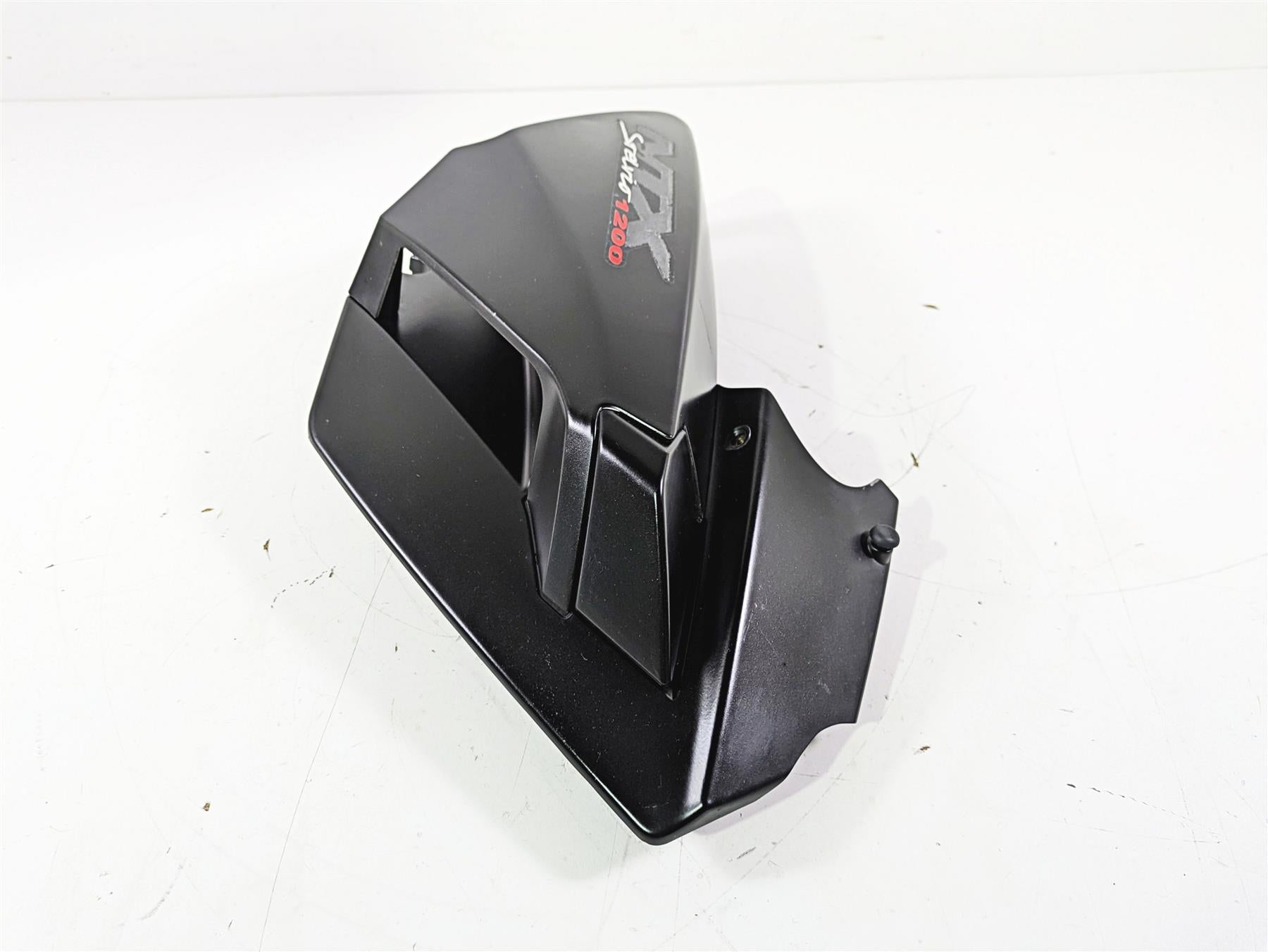 2016 Moto Guzzi Stelvio 1200 8V NTX Right Under Fuel Tank Side Cover Set 897639 {{ shop.shopifyCountryName }} - Mototech271