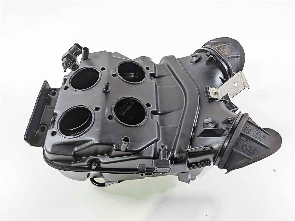 2018 Aprilia RSV4 RR Air Filter Box & Velocity Stacks 2B001216 2B003660 {{ shop.shopifyCountryName }} - Mototech271