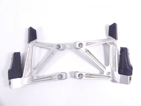2013 BMW R1200GS GSW K50 Rear Passenger Footpeg Set 46718526741 46718526742 {{ shop.shopifyCountryName }} - Mototech271