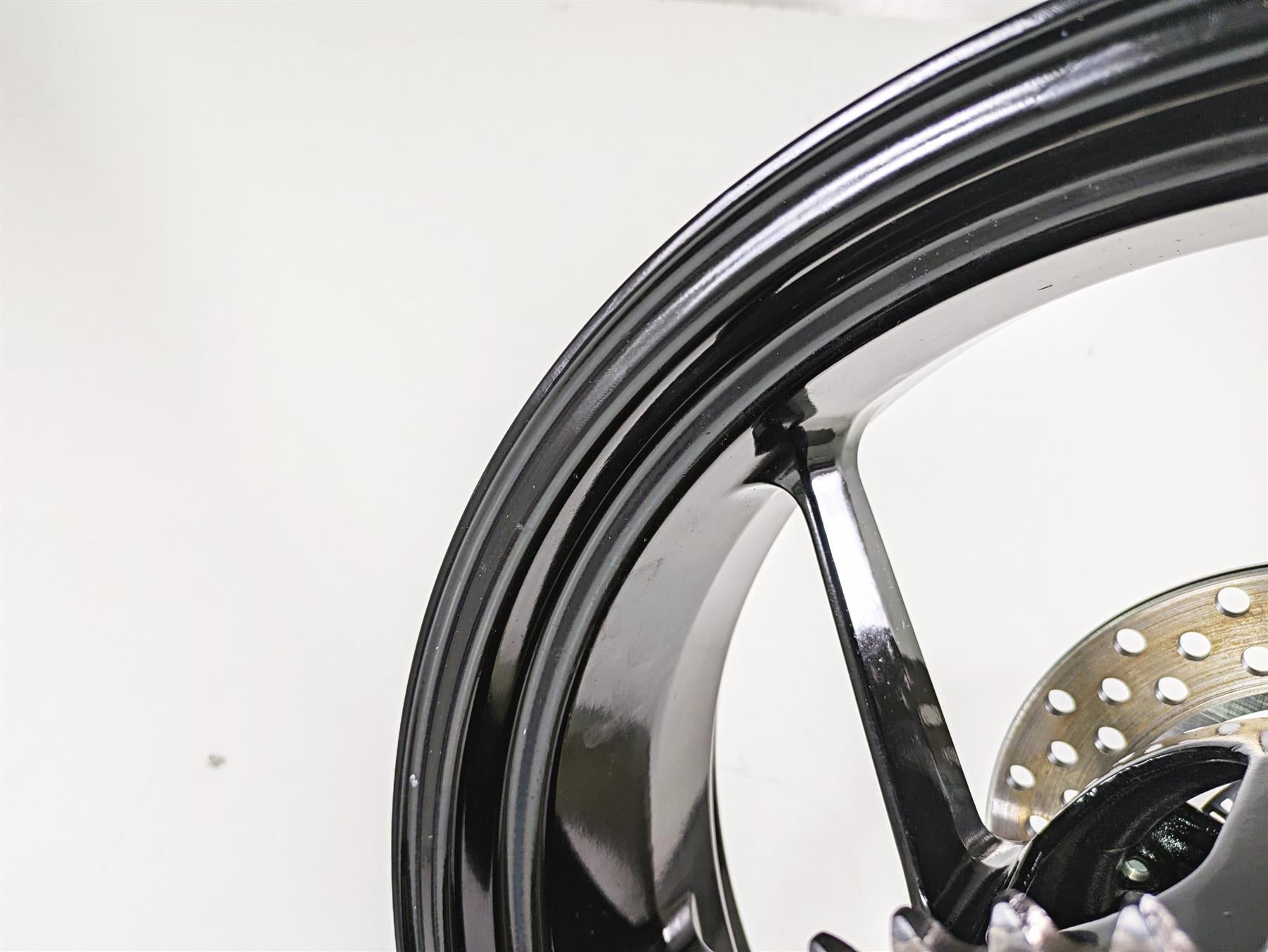 2021 Aprilia RS660 Black Rear Wheel Rim 17x5.5 - Straight 2B005364 {{ shop.shopifyCountryName }} - Mototech271