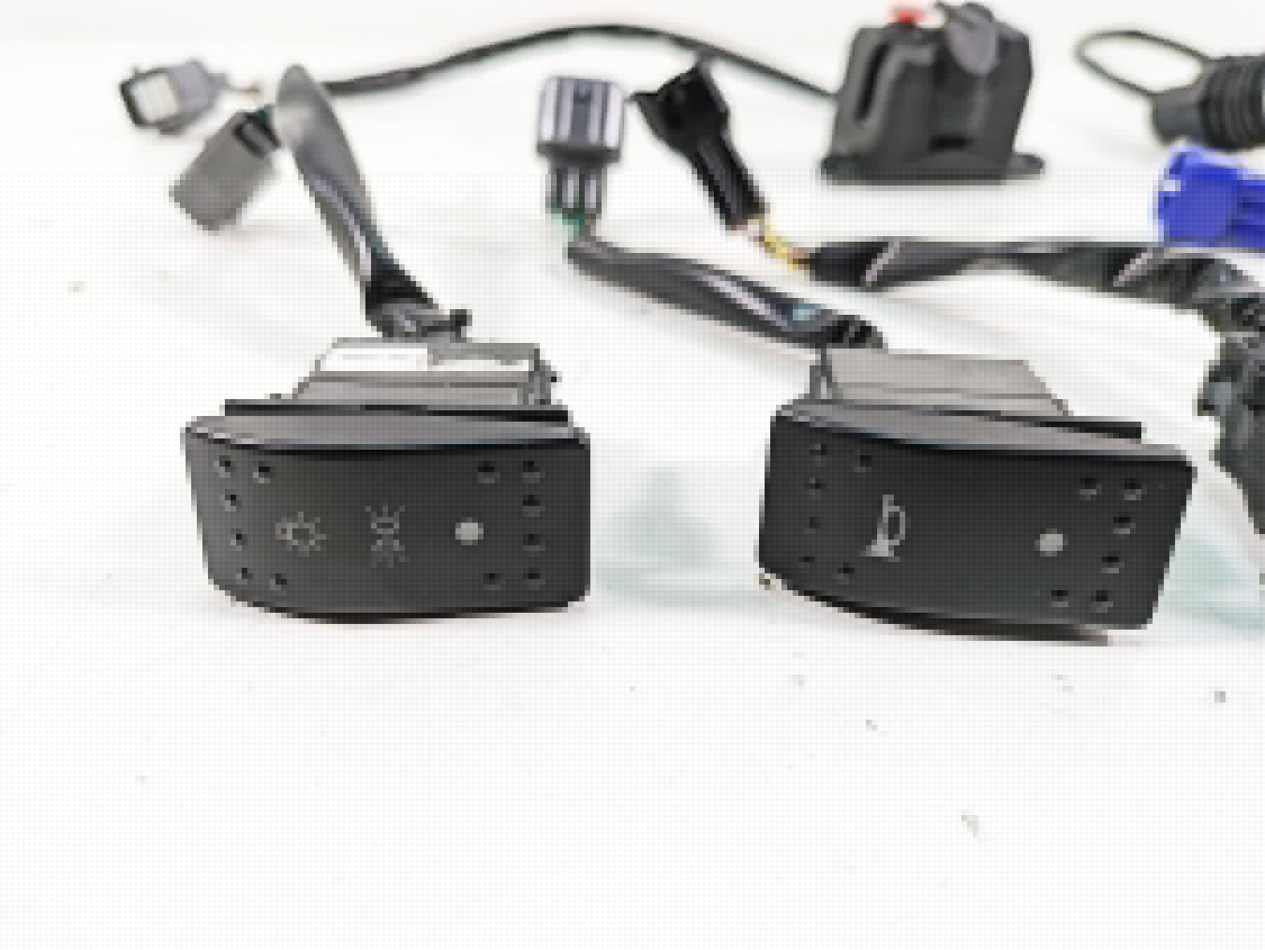 2021 CFMoto Zforce 500 Trail All Light Awd 4Wd Switch Set L 7000-151100-10000 {{ shop.shopifyCountryName }} - Mototech271
