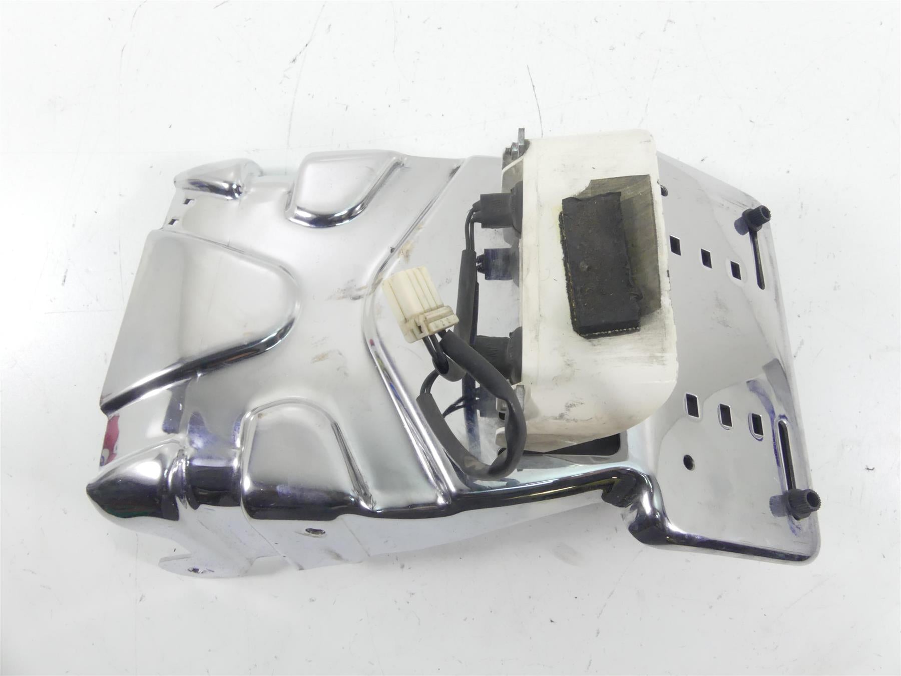 2004 Harley Softail FXSTD SE CVO Deuce Chrome License Late Holder Set 60130-04 {{ shop.shopifyCountryName }} - Mototech271