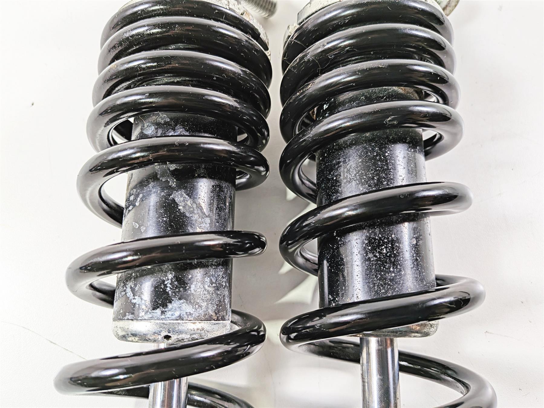 2021 Indian Scout 1200 Rear Shock Damper Set 1543761 1504596 1543748 1504597 {{ shop.shopifyCountryName }} - Mototech271