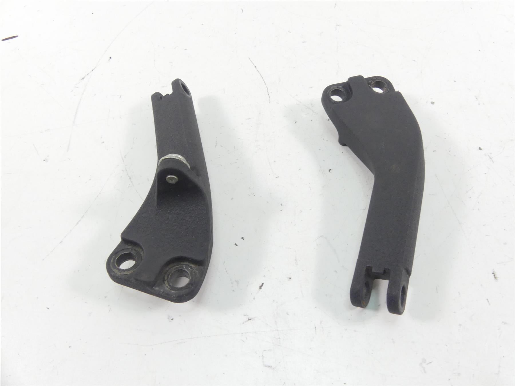 2010 Harley FXDWG Dyna Wide Glide Rear Passenger Footpeg Mounts 49230-06 {{ shop.shopifyCountryName }} - Mototech271