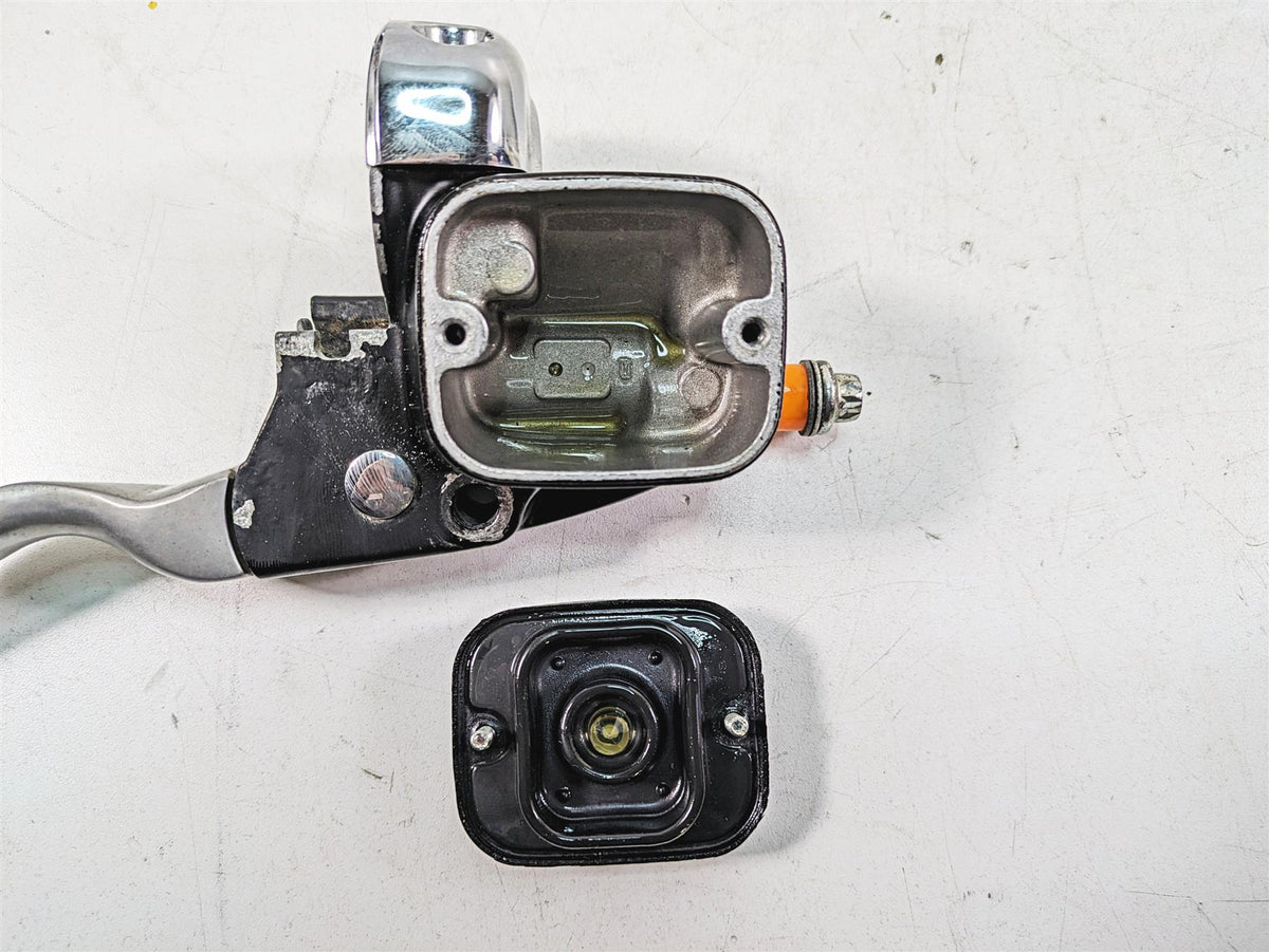 1999 Harley Touring FLHTC Electra Glide Front Brake Master Cylinder 11/ 41700737 {{ shop.shopifyCountryName }} - Mototech271