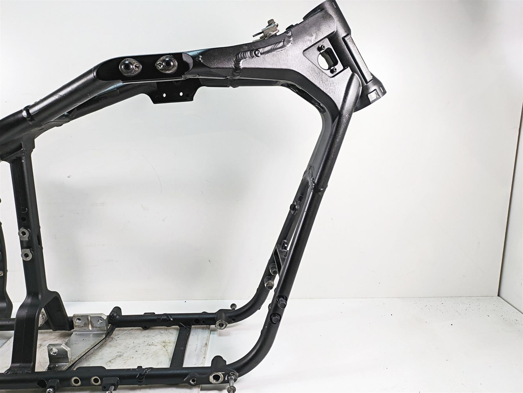 2009 Yamaha XV1900 Raider Straight Main Frame Chassis With Washington Clean Title 5C7-21110-00-00 {{ shop.shopifyCountryName }} - Mototech271