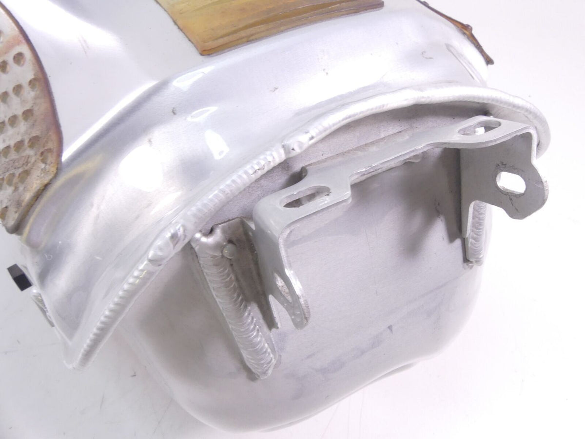 2015 Yamaha YZF-R1M Aluminum Fuel Gas Petrol Tank & Covers 2KS-YK241-00-00 {{ shop.shopifyCountryName }} - Mototech271