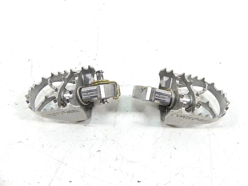 2015 BMW R1200GS GSW K50 Pivotpegz Mk3 Front Footpeg Set -Read PP-PBMK-3 {{ shop.shopifyCountryName }} - Mototech271