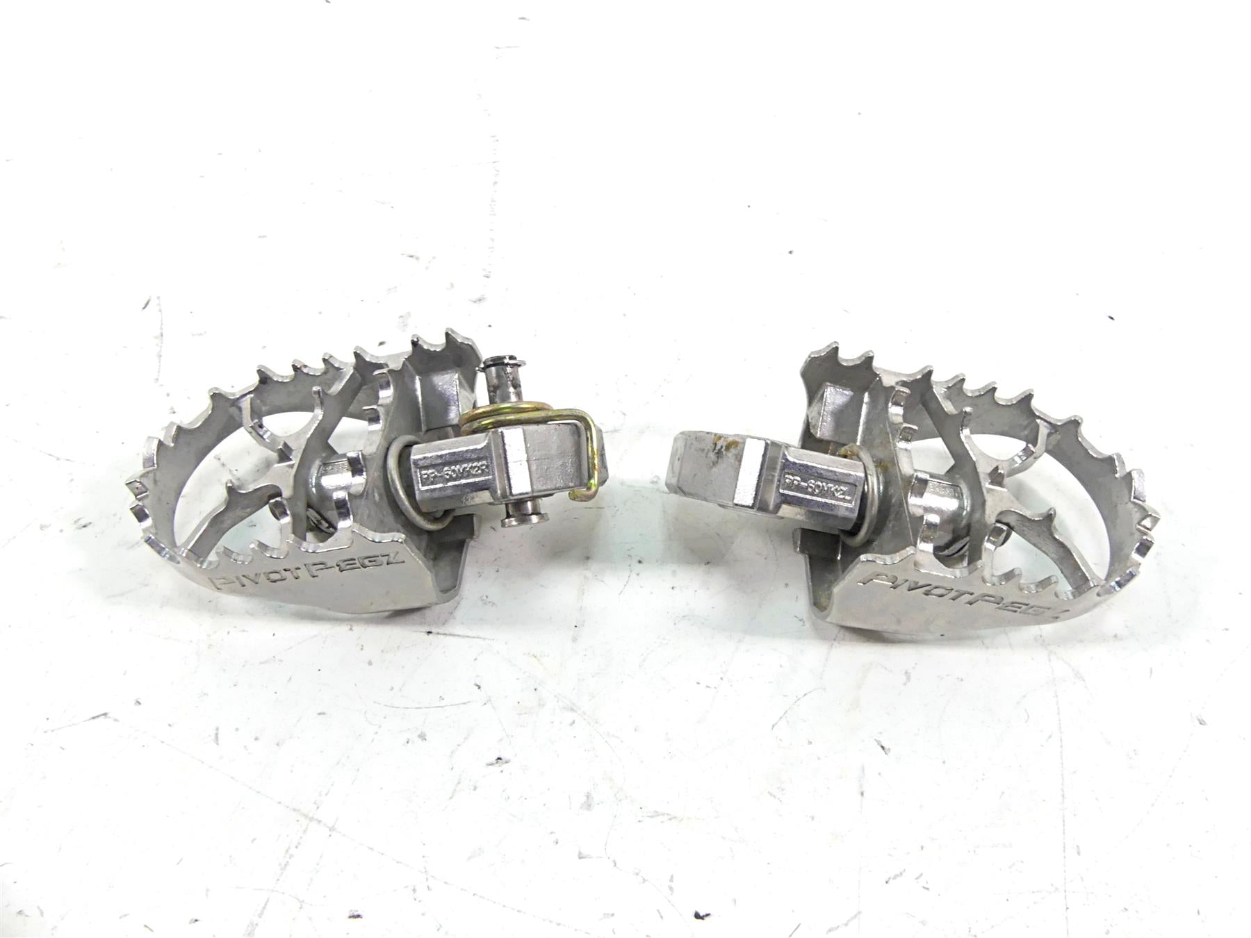 2015 BMW R1200GS GSW K50 Pivotpegz Mk3 Front Footpeg Set -Read PP-PBMK-3 | Mototech271