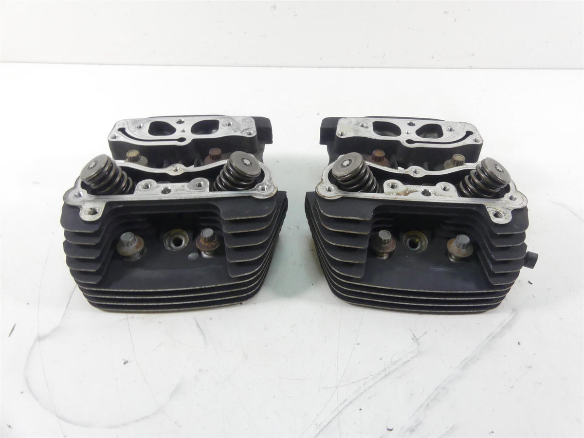2002 Harley Softail FXSTDI Deuce Cylinderhead Cylinder Head Set 16725-99 {{ shop.shopifyCountryName }} - Mototech271