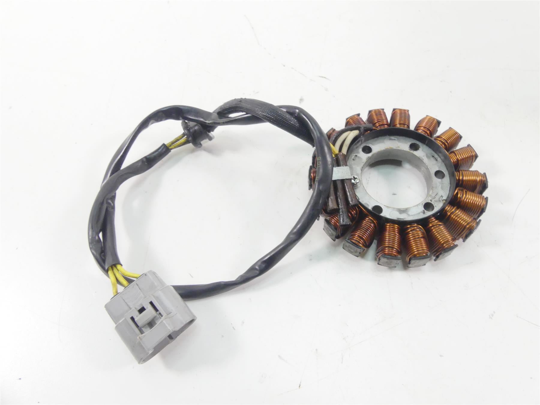 2015 KTM 1290 Adventure Stator Alternator Generator 60339004000 {{ shop.shopifyCountryName }} - Mototech271