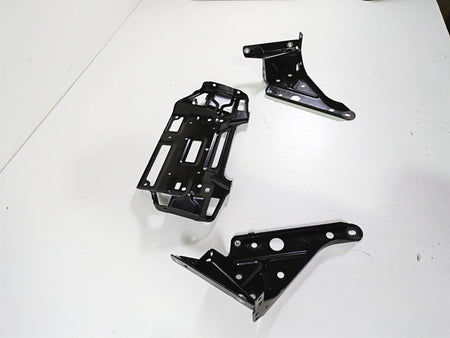 2017 Harley Touring FLHTKSE CVO E-Glide Front Fairing Support Mount Set 57000169 {{ shop.shopifyCountryName }} - Mototech271