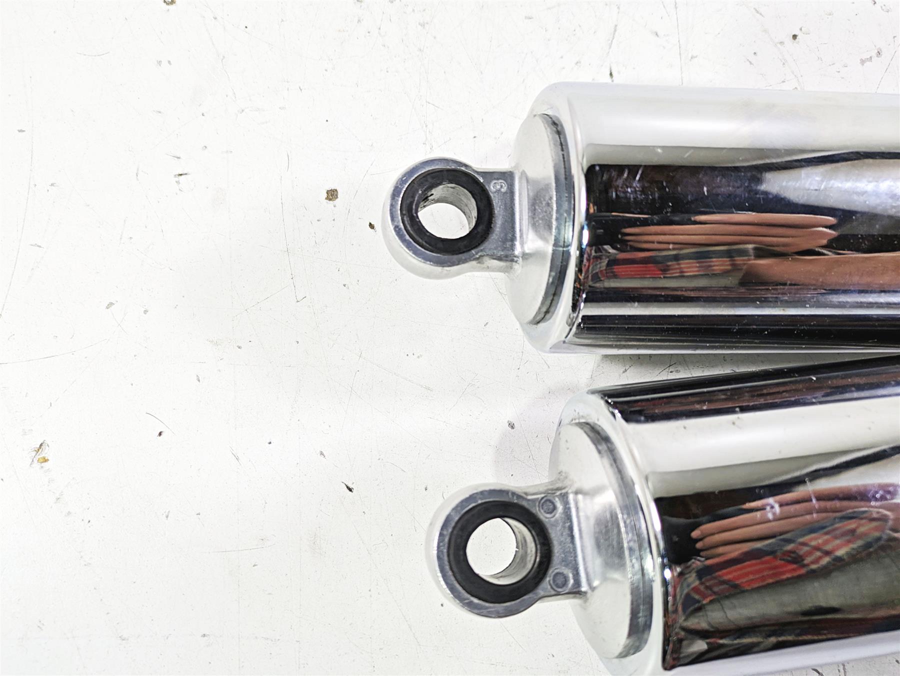 2002 Honda VTX1800 Retro Straight Showa 12 1/2" Rear Shock Set 52400-MCV-003 {{ shop.shopifyCountryName }} - Mototech271