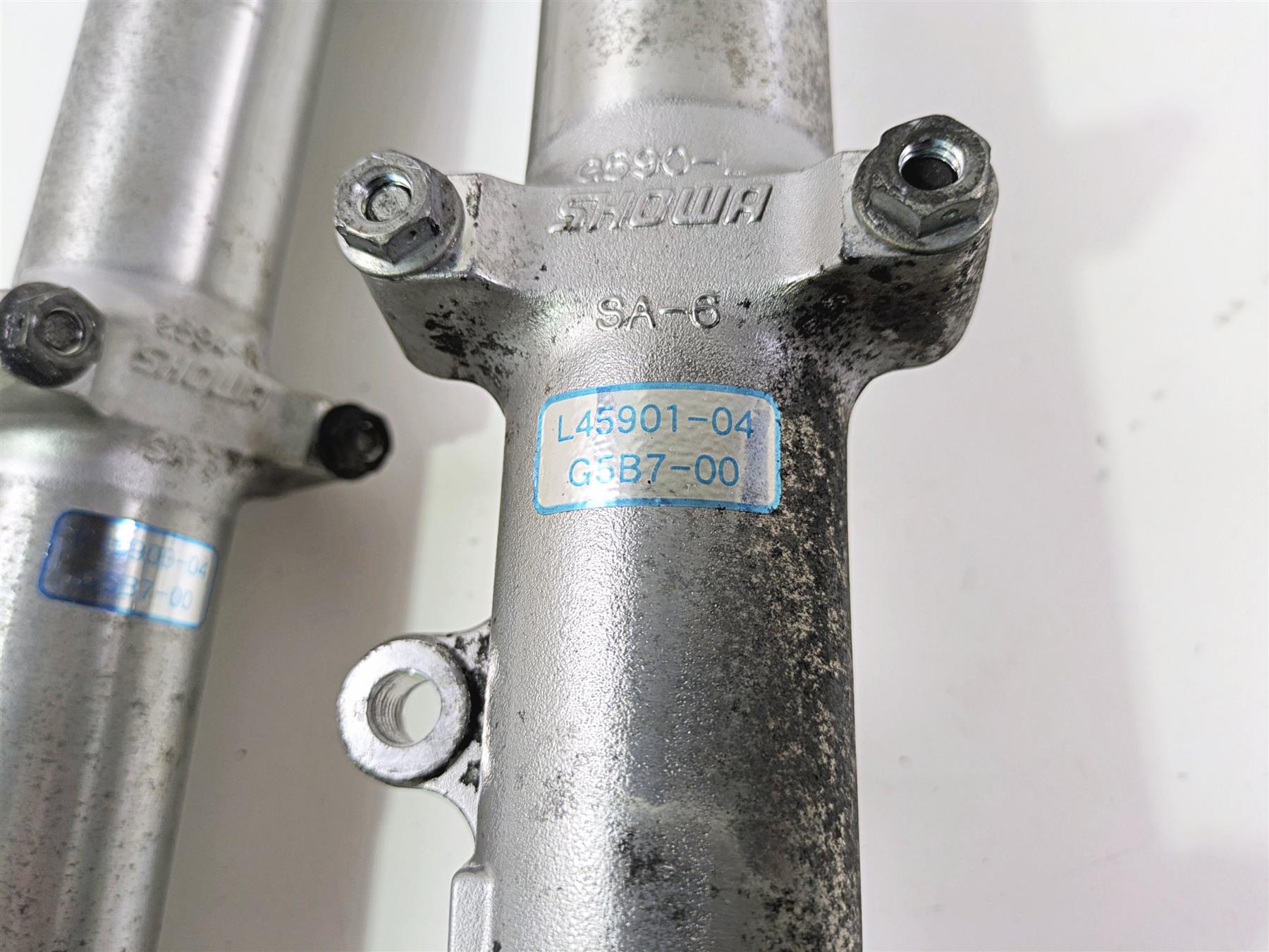 2007 Harley Sportster XL1200 C Straight Front Fork Leg Set 45900-04 45901-04 {{ shop.shopifyCountryName }} - Mototech271