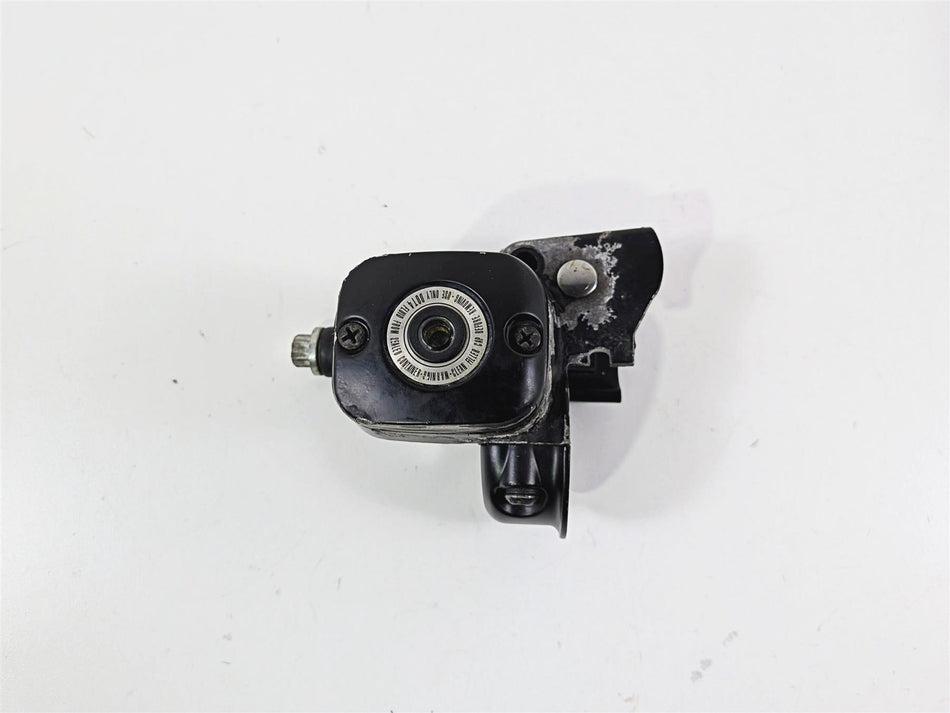 2006 Harley Davidson Dyna FXDBI Street Bob Front Brake Master Cylinder 45029-11D {{ shop.shopifyCountryName }} - Mototech271