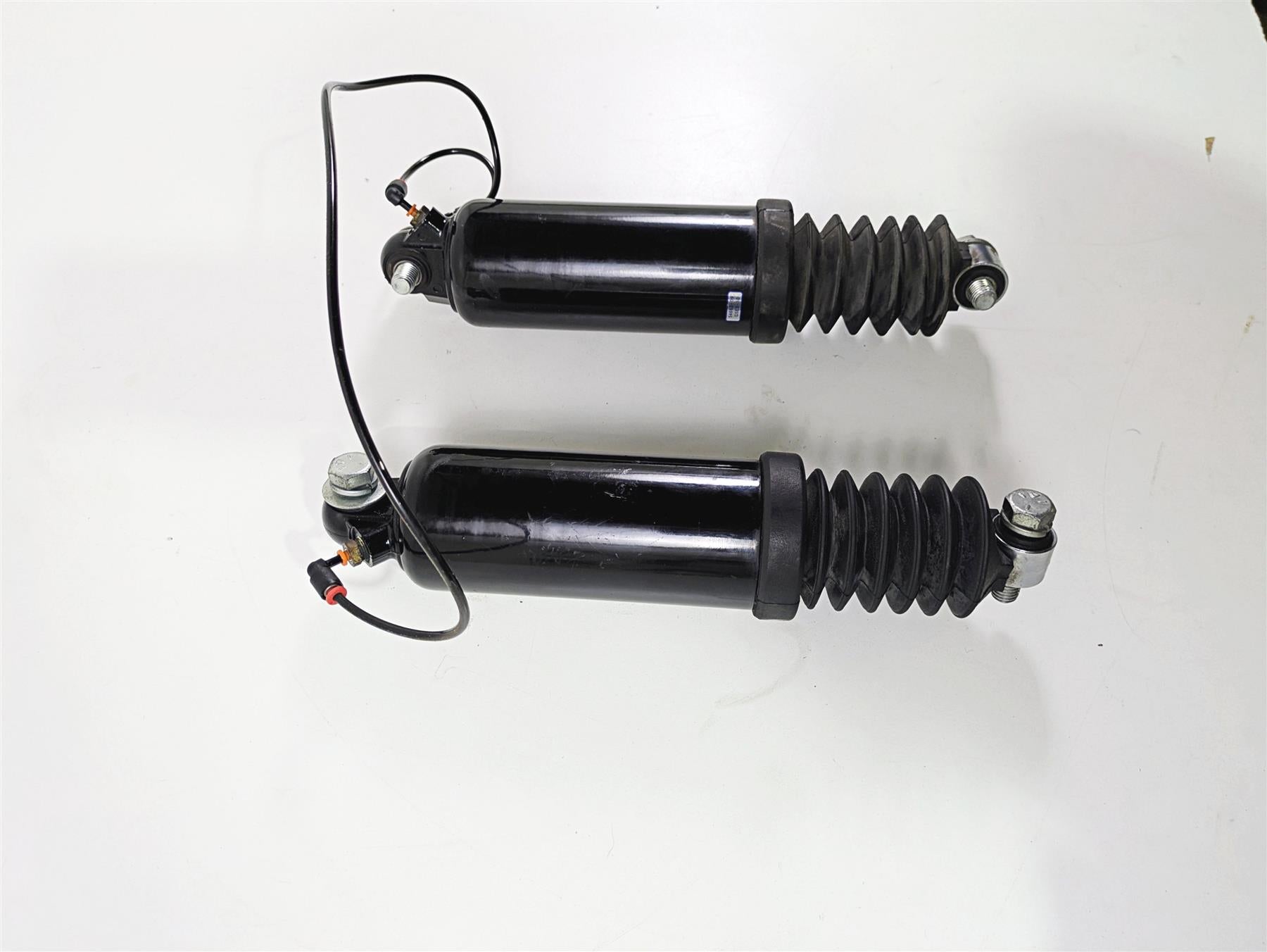 2016 Harley Touring FLHR Road King Straight Rear Shock Damper Set 54662-09 {{ shop.shopifyCountryName }} - Mototech271