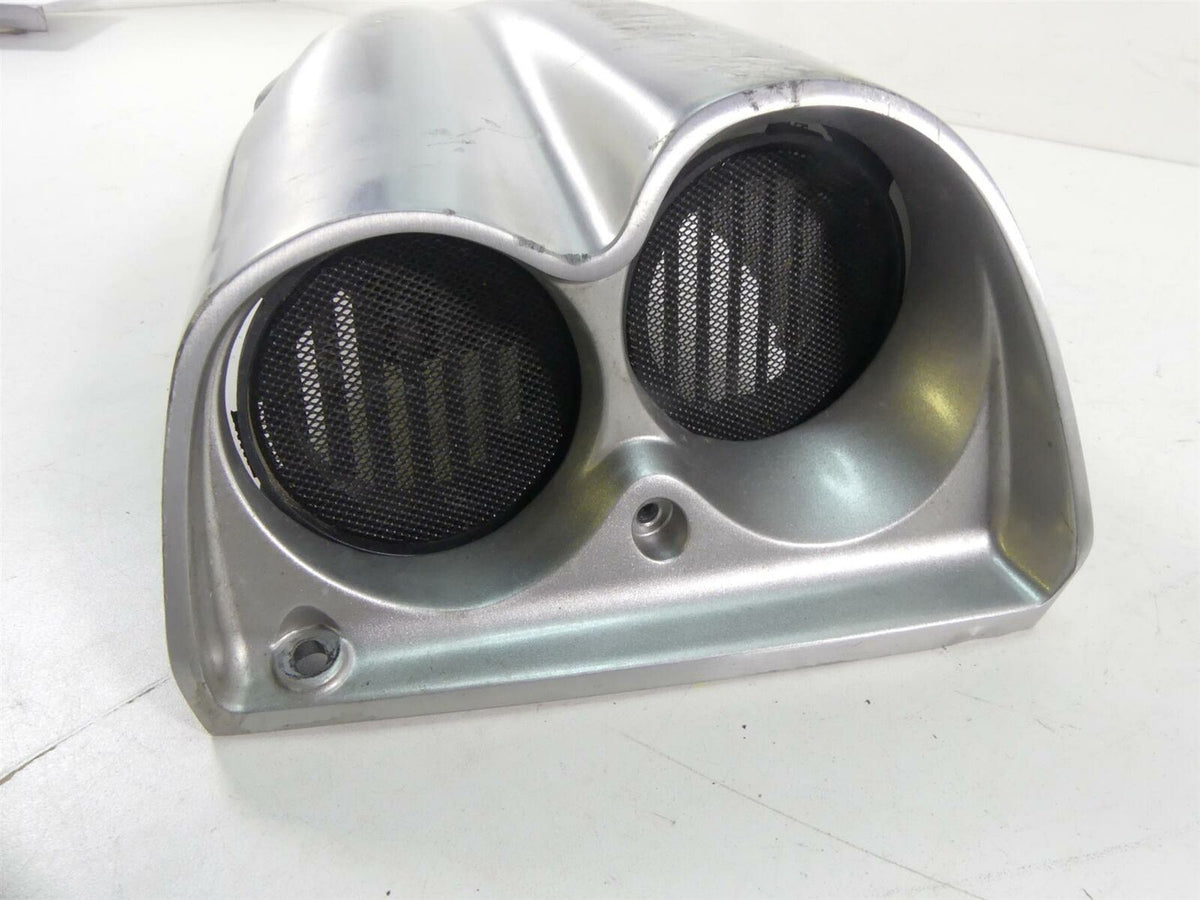2020 Yamaha VMX17 1700 Right Air Scoop Ram Cover Fairing - Read 2S3-21721-00-P1 {{ shop.shopifyCountryName }} - Mototech271